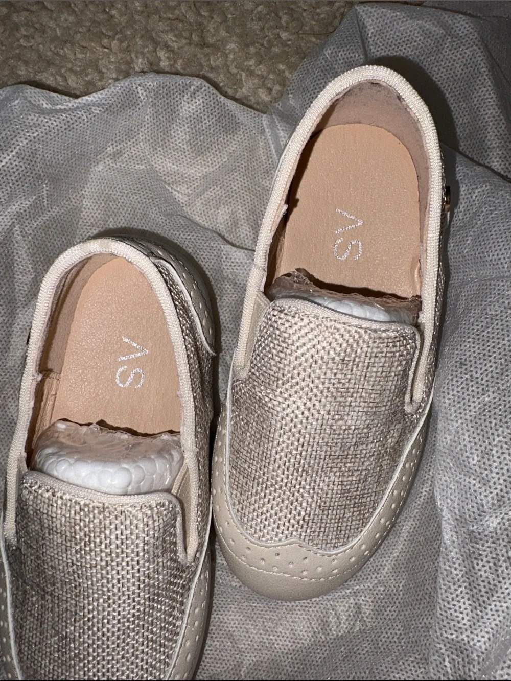 Slip-On Moccasins in Cream Tan - Soft Comfort Loafers